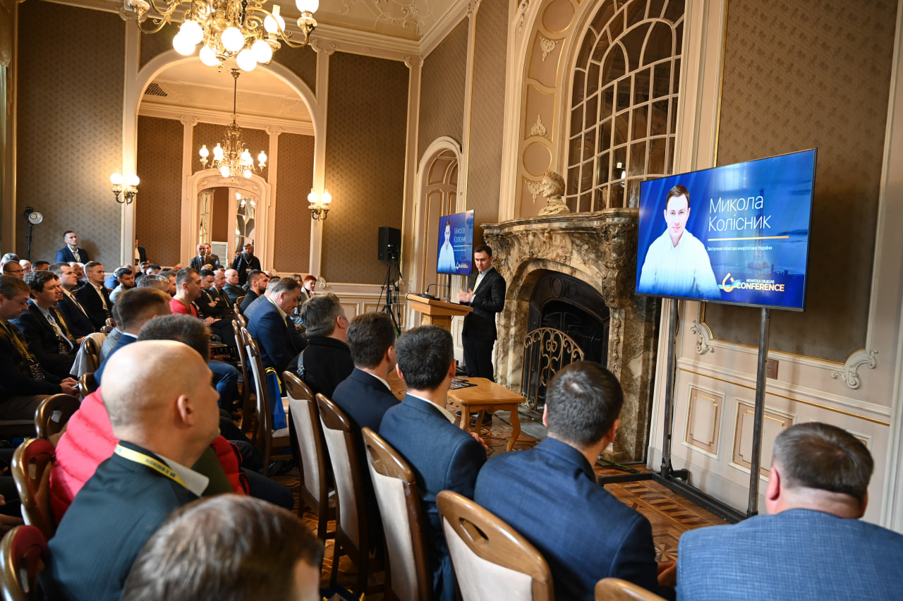 Микола Колісник